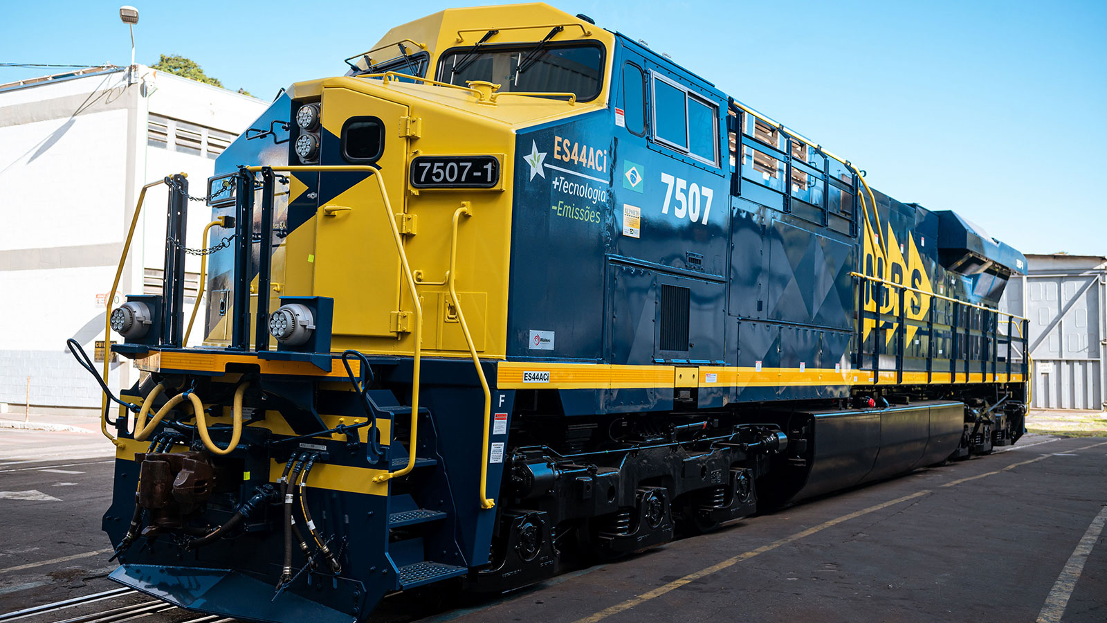 MRS Orders 30 Wabtec Evolution Series Locomotives